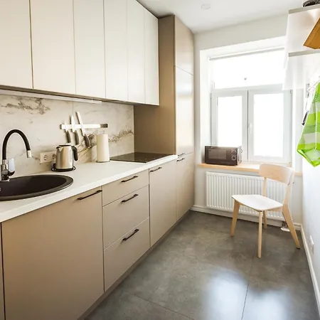 Bearsleys Knights Apartman *