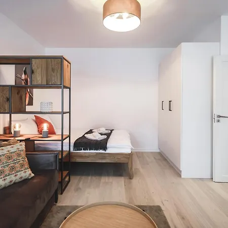 Bearsleys Knights Apartman *