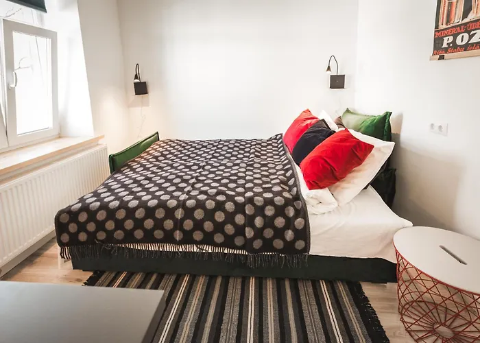 Bearsleys Knights Apartment