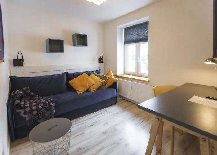 Apartment Bearsleys Knights *